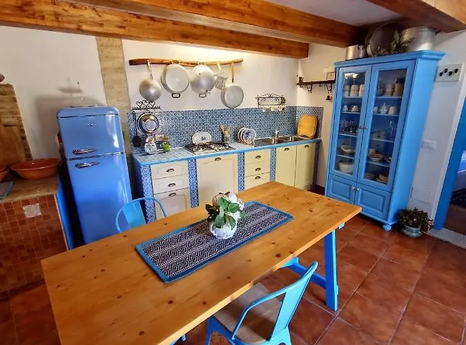 L'ulivo Di Ugo Tatil Evi Quartu SantʼElena