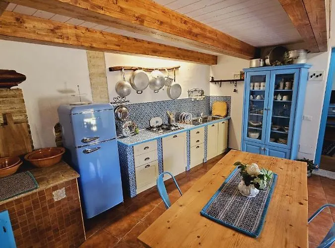 Tatil Evi L'ulivo Di Ugo Quartu SantʼElena